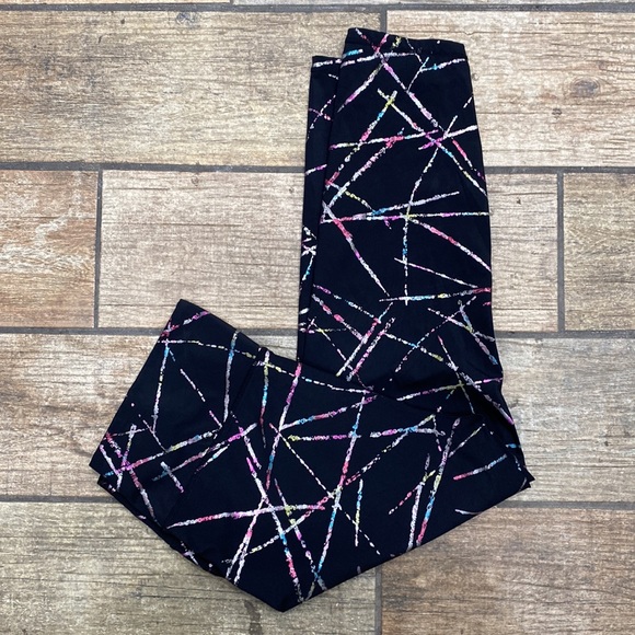 ZYIA Black Multicolor Patterned Leggings - Picture 8 of 13